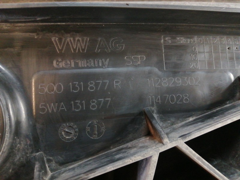 Recambio de deposito combustible para volkswagen golf vii lim. (bq1) advance referencia OEM IAM 5Q0131877R 5WA131877 341547068 1