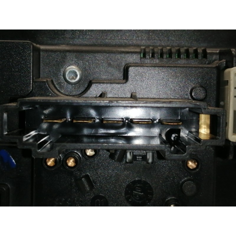 Recambio de mando calefaccion / aire acondicionado para volkswagen golf vi (5k1) advance referencia OEM IAM 5HB009751 3C8907336H