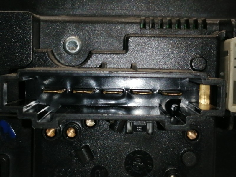 Recambio de mando calefaccion / aire acondicionado para volkswagen golf vi (5k1) advance referencia OEM IAM 5HB009751 3C8907336H