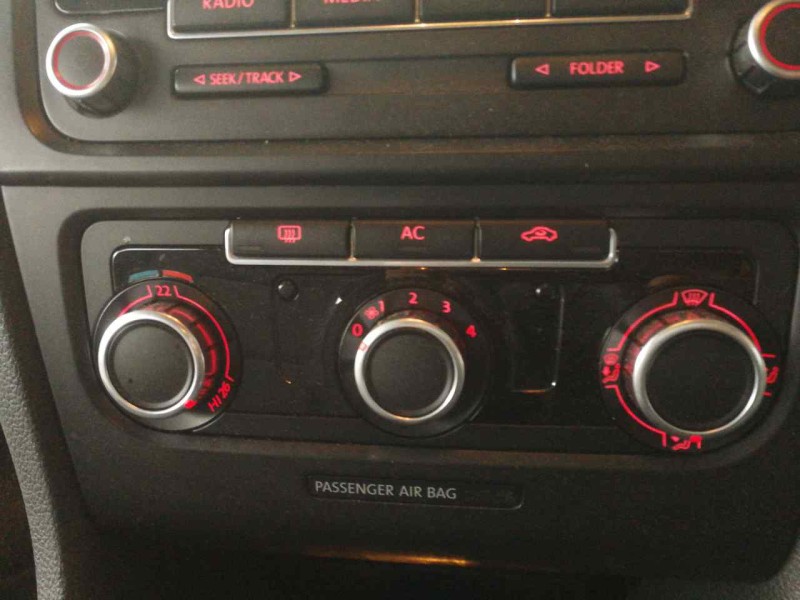 Recambio de mando calefaccion / aire acondicionado para volkswagen golf vi (5k1) advance referencia OEM IAM 5HB009751 3C8907336H