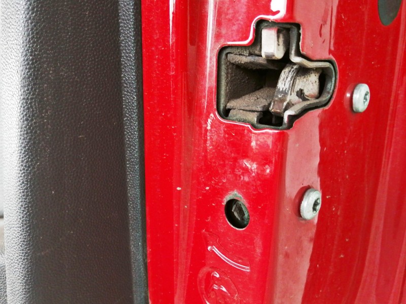 Recambio de puerta trasera derecha para opel corsa d innovation referencia OEM IAM COMPLETA  