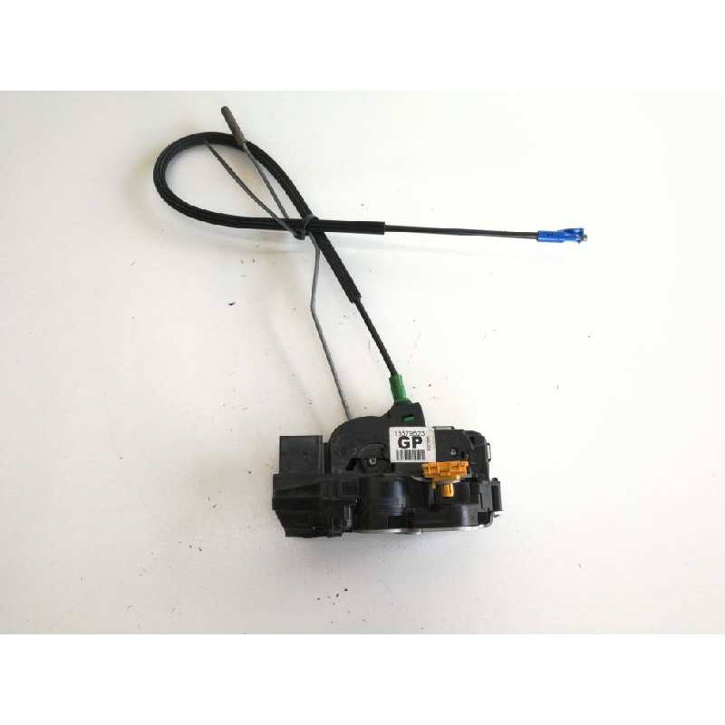 Recambio de cerradura puerta delantera derecha para opel adam glam ecoflex referencia OEM IAM 13579523  