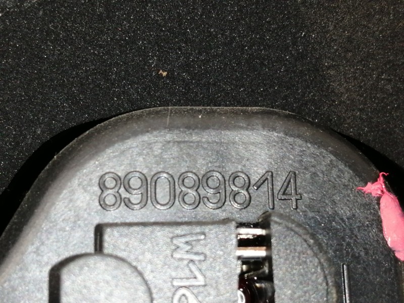 Recambio de piloto trasero izquierdo interior para volkswagen golf vi (5k1) advance referencia OEM IAM 5K0945259  