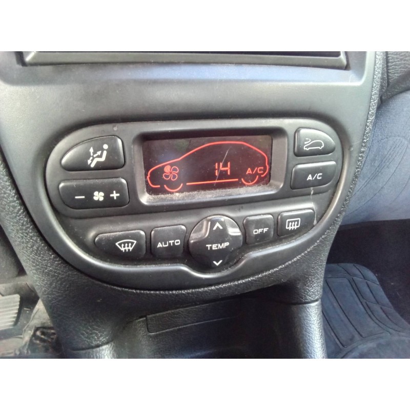 Recambio de mando calefaccion / aire acondicionado para peugeot 206 berlina xt referencia OEM IAM 96430550XT 96430550 / 8541801 