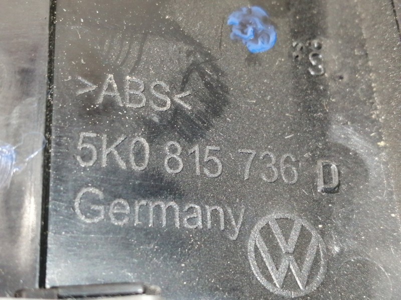 Recambio de rejilla aireadora para volkswagen golf vi (5k1) advance referencia OEM IAM 5K0819728  