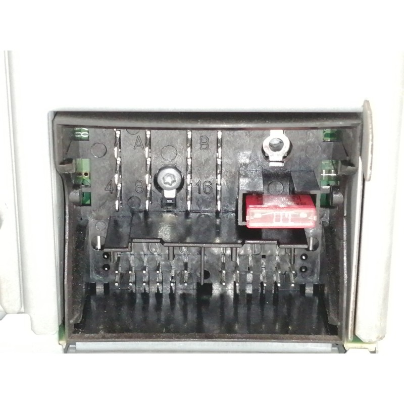 Recambio de sistema audio / radio cd para volkswagen golf vi (5k1) advance referencia OEM IAM 1K0035186AA  