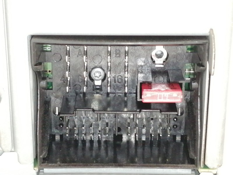 Recambio de sistema audio / radio cd para volkswagen golf vi (5k1) advance referencia OEM IAM 1K0035186AA  