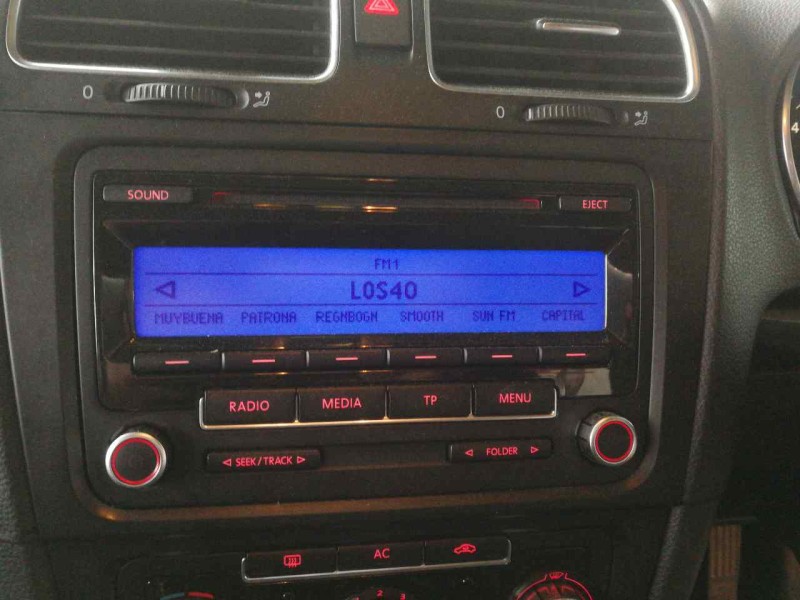 Recambio de sistema audio / radio cd para volkswagen golf vi (5k1) advance referencia OEM IAM 1K0035186AA  