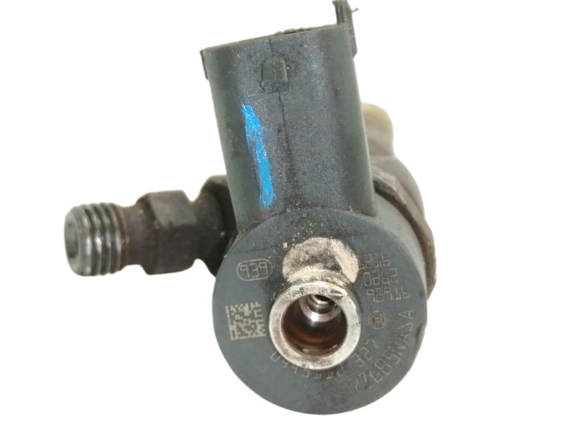 Recambio de inyector para opel insignia berlina cosmo referencia OEM IAM 0445110327 BOSCH 