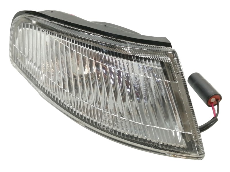 Recambio de piloto delantero derecho para kia sephia gtx referencia OEM IAM 0K21151050  