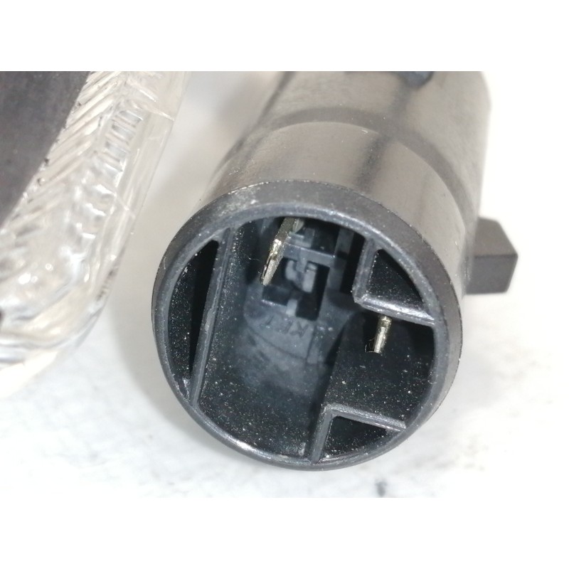 Recambio de piloto delantero derecho para kia sephia gtx referencia OEM IAM 0K21151050  