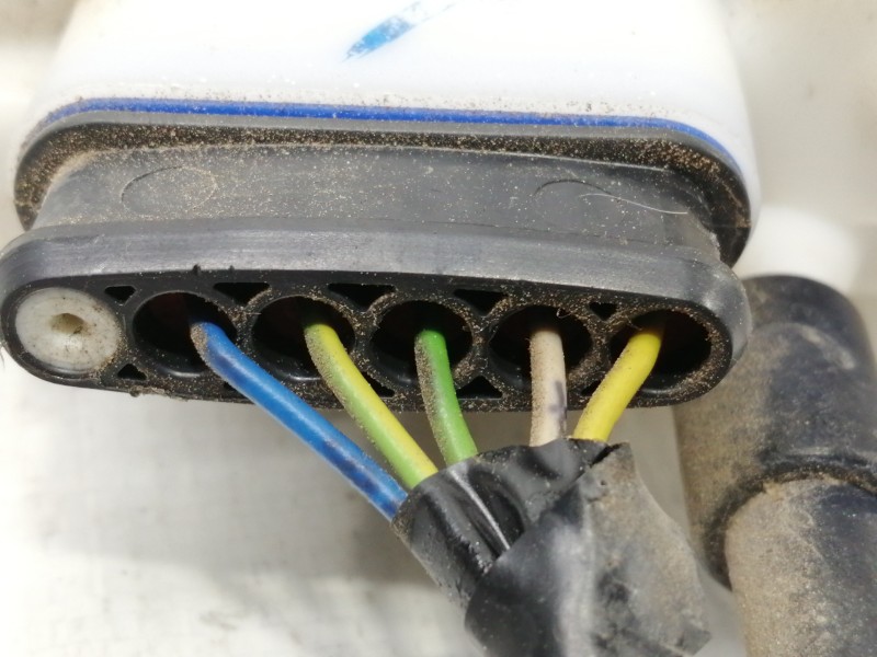 Recambio de cerradura puerta delantera izquierda para citroën c3 pluriel 1.4 referencia OEM IAM 46978780 310703 