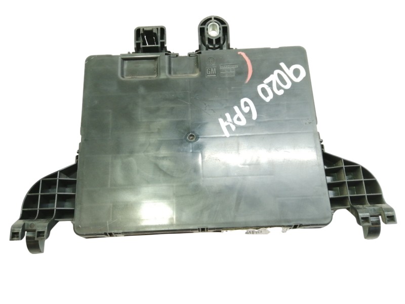 Recambio de caja reles / fusibles para opel insignia berlina cosmo referencia OEM IAM 544949969  