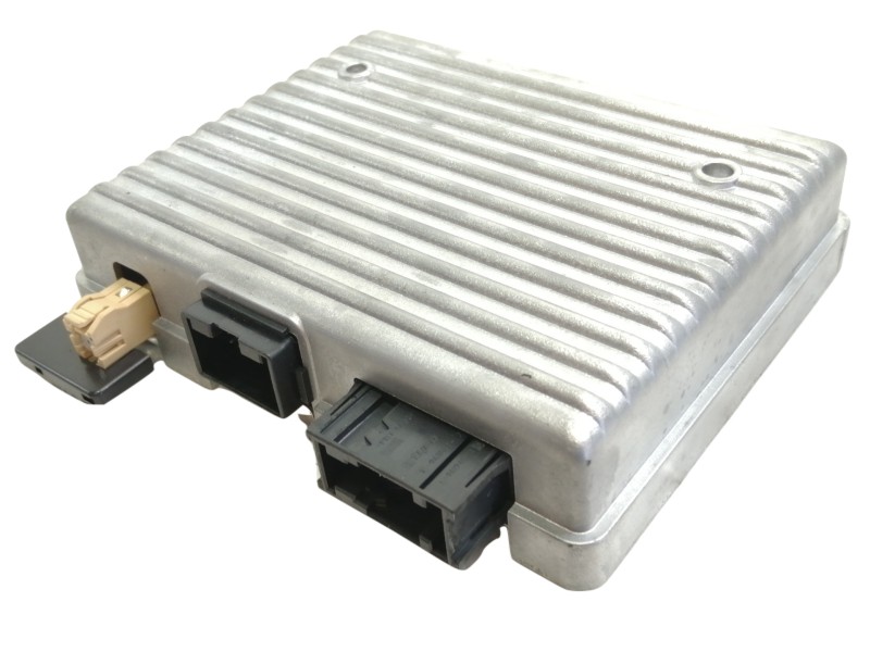 Recambio de modulo electronico para opel insignia berlina cosmo referencia OEM IAM 13314405  