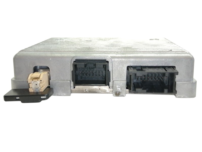 Recambio de modulo electronico para opel insignia berlina cosmo referencia OEM IAM 13314405  