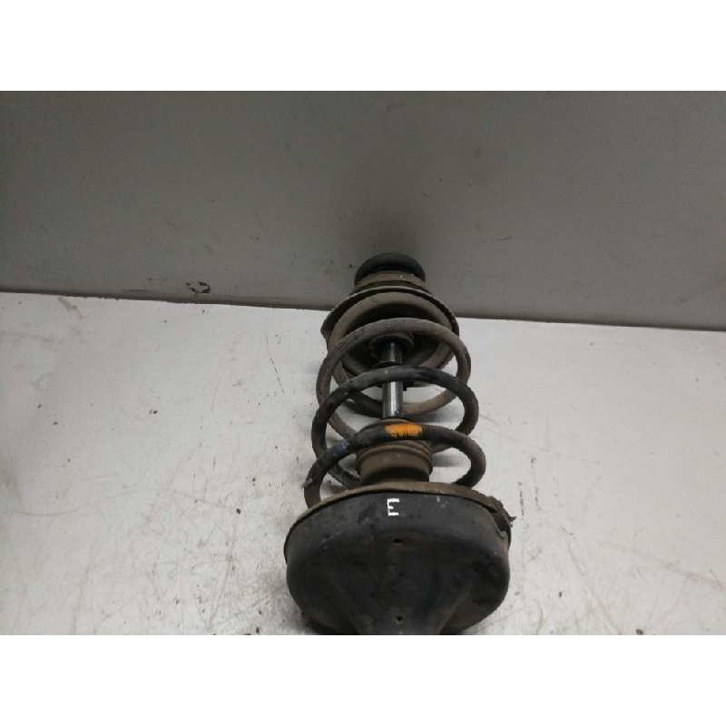 Recambio de amortiguador delantero derecho para renault clio ii fase i (b/cbo) 1.4 16v rxe b/c0l referencia OEM IAM  7700929529D