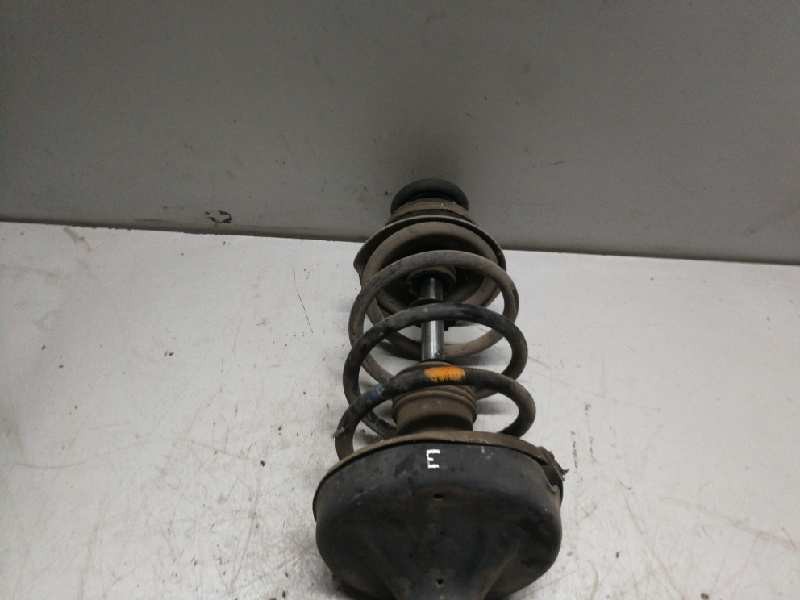 Recambio de amortiguador delantero derecho para renault clio ii fase i (b/cbo) 1.4 16v rxe b/c0l referencia OEM IAM  7700929529D