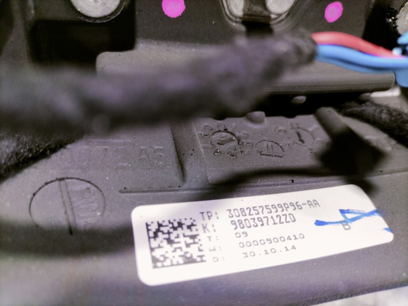 Recambio de volante para citroën c4 lim. business referencia OEM IAM 308257599P96 980391712ZD 0000900410 96758769ZD 308257685P96