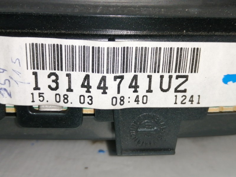 Recambio de cuadro instrumentos para opel vectra c berlina comfort referencia OEM IAM 13144741UZ  