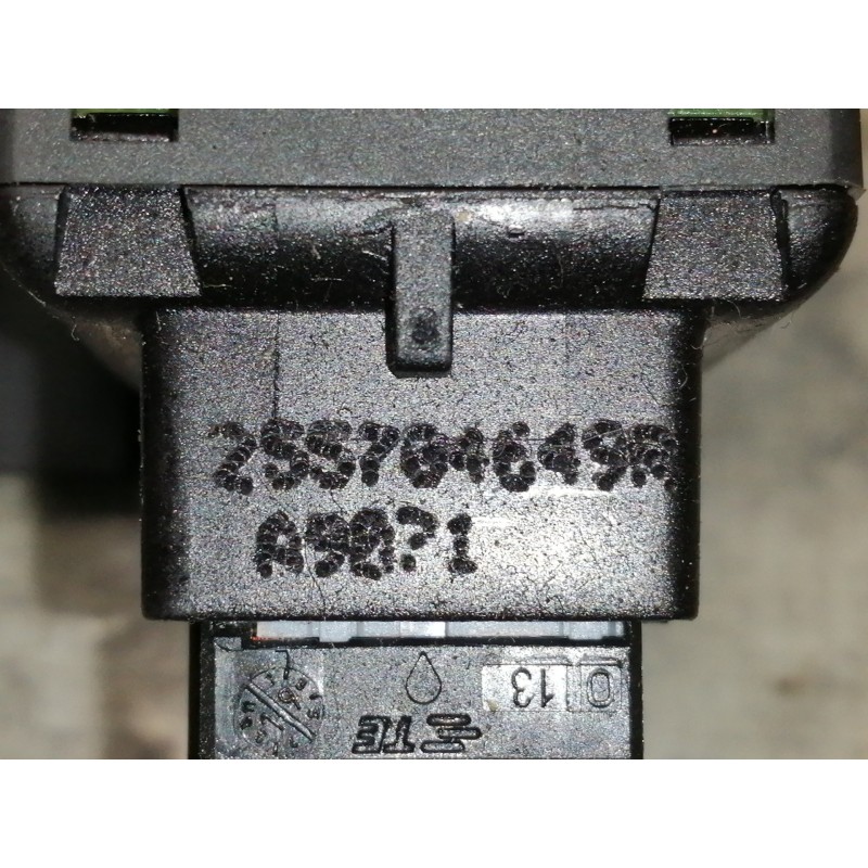 Recambio de mando luces para dacia sandero stepway referencia OEM IAM 684937116R 684937535R 1206992X