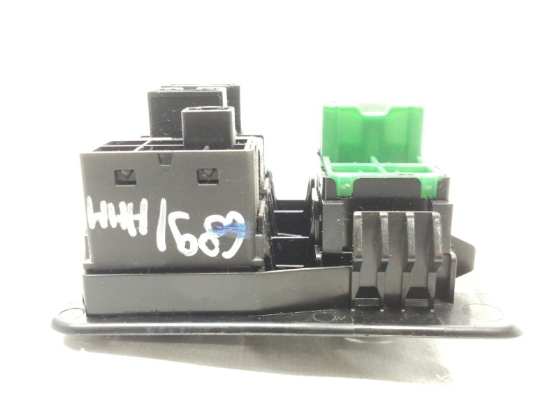 Recambio de mando retrovisor para nissan qashqai (j10) visia referencia OEM IAM P10970  