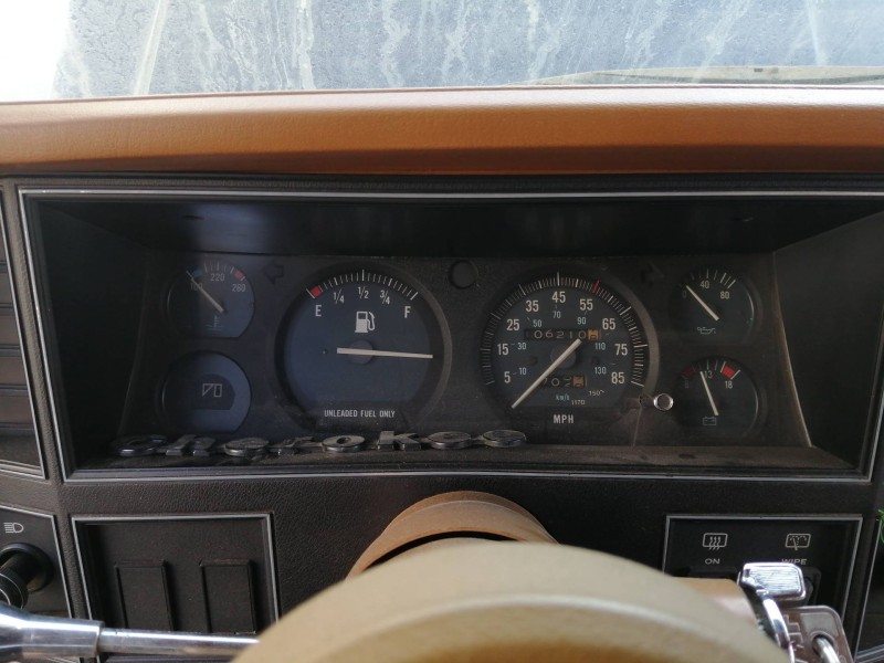 Recambio de cuadro instrumentos para jeep cherokee (xj) 2.5 jamboree referencia OEM IAM 25049659 52046990 PIONER