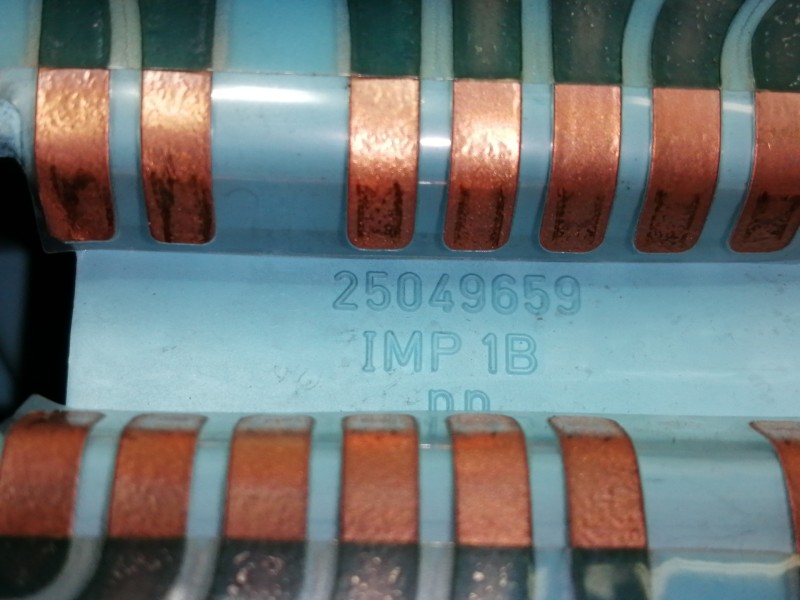 Recambio de cuadro instrumentos para jeep cherokee (xj) 2.5 jamboree referencia OEM IAM 25049659 52046990 PIONER