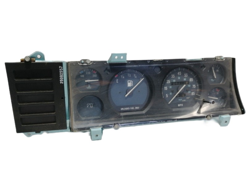 Recambio de cuadro instrumentos para jeep cherokee (xj) 2.5 jamboree referencia OEM IAM 25049659 52046990 PIONER