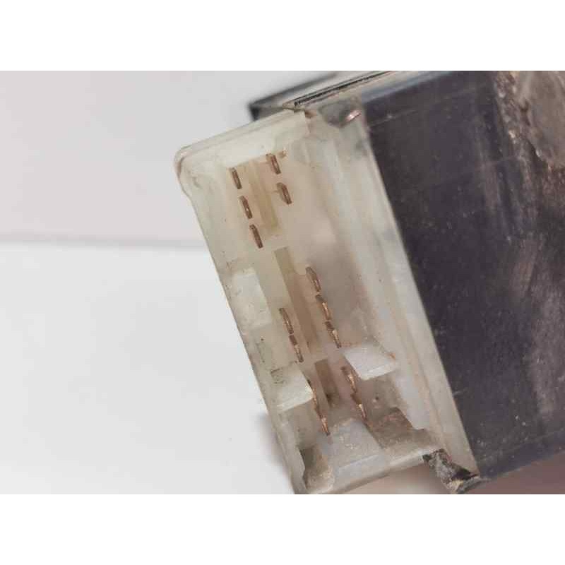 Recambio de mando elevalunas delantero izquierdo para nissan almera (n16/e) acenta referencia OEM IAM   