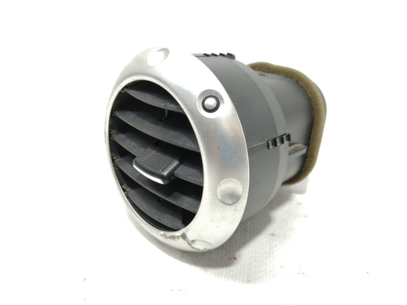 Recambio de rejilla aireadora para audi tt (8n3/8n9) 1.8 t coupe (132kw) referencia OEM IAM 8N0820901  