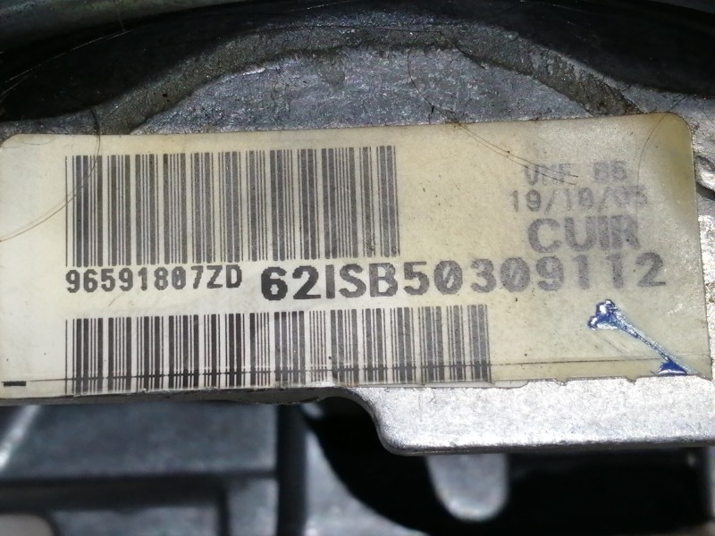 Recambio de volante para citroën c4 berlina 1.6 16v hdi referencia OEM IAM 96591807ZD  