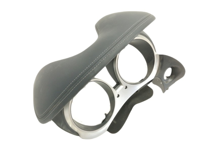 Recambio de moldura para nissan juke (f15) acenta referencia OEM IAM 682401KZ0A  