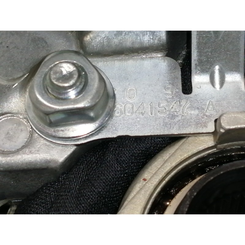 Recambio de volante para citroën c4 berlina 1.6 16v hdi referencia OEM IAM 96591807ZD  