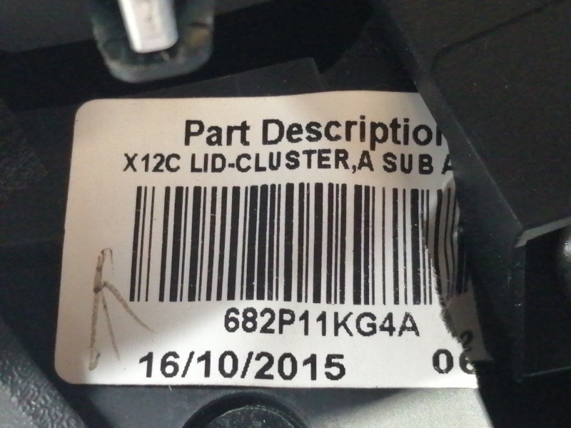 Recambio de moldura para nissan juke (f15) acenta referencia OEM IAM 682401KZ0A  