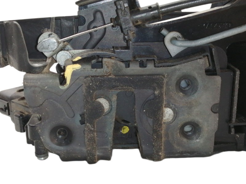 Recambio de cerradura puerta delantera izquierda para ford focus lim. (cb4) titanium referencia OEM IAM 3M5AR21813ET  