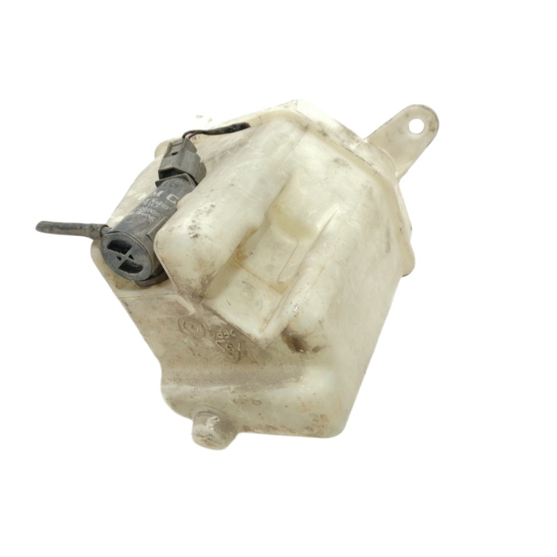 Recambio de deposito limpia para kia rio ipanema berlina referencia OEM IAM   