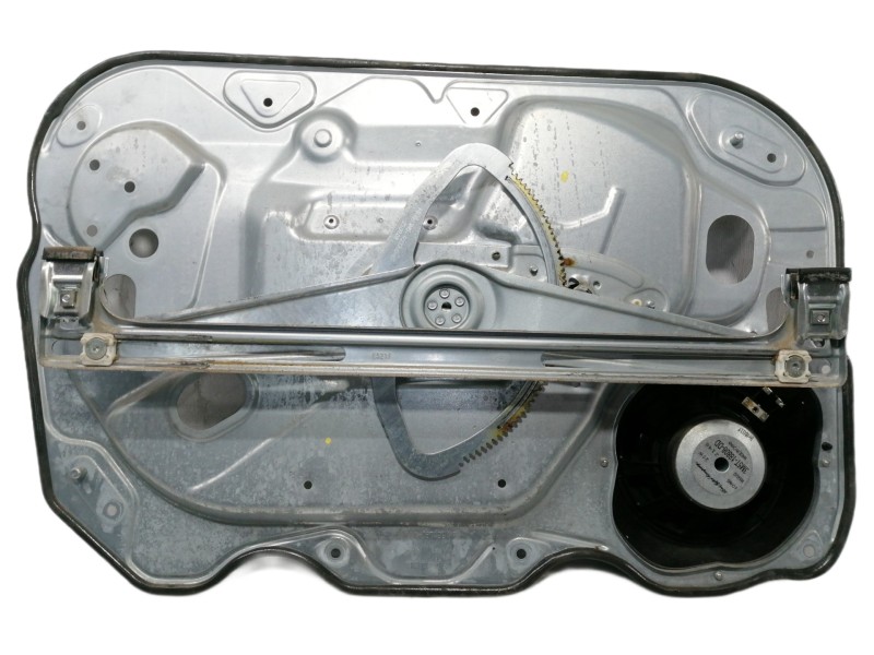Recambio de elevalunas delantero derecho para ford focus lim. (cb4) titanium referencia OEM IAM 984705204 A12113632 A12107394
