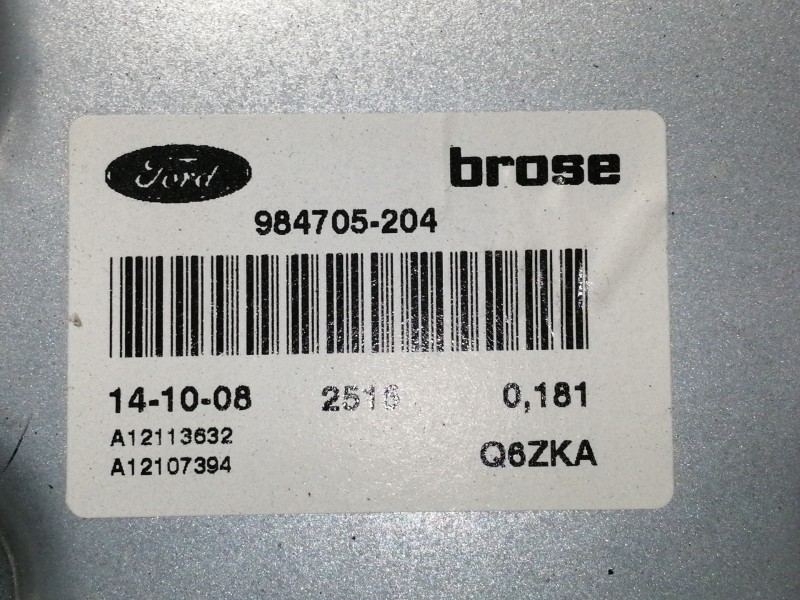 Recambio de elevalunas delantero derecho para ford focus lim. (cb4) titanium referencia OEM IAM 984705204 A12113632 A12107394
