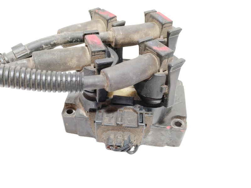 Recambio de bobina encendido para ford fiesta berlina ghia referencia OEM IAM 88SF12029A2A  
