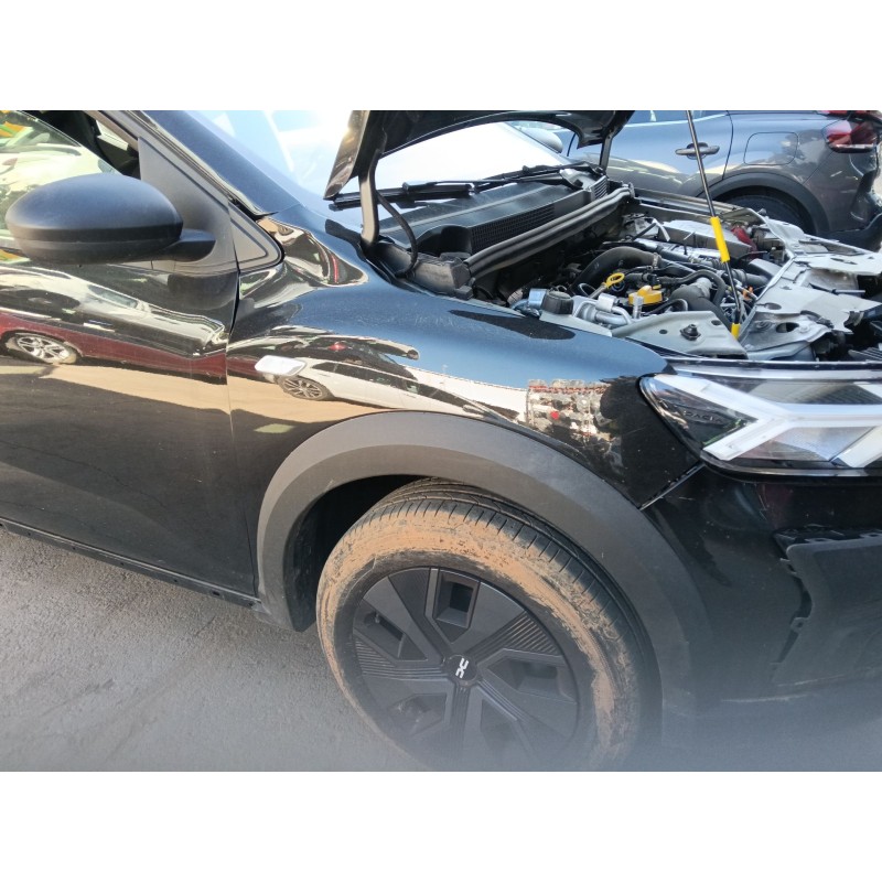 Recambio de aleta delantera derecha para dacia sandero iii 1.0 tce 90 referencia OEM IAM 631004264R  