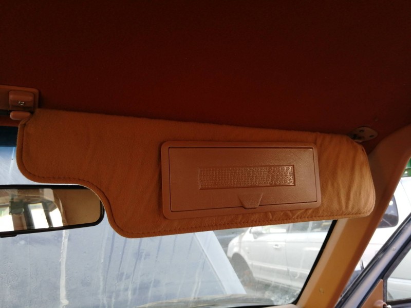 Recambio de parasol derecho para jeep cherokee (xj) 2.5 jamboree referencia OEM IAM  SIN REF 