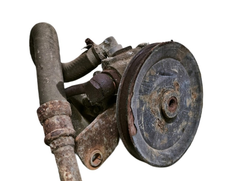 Recambio de bomba direccion para nissan cabstar e tl referencia OEM IAM   