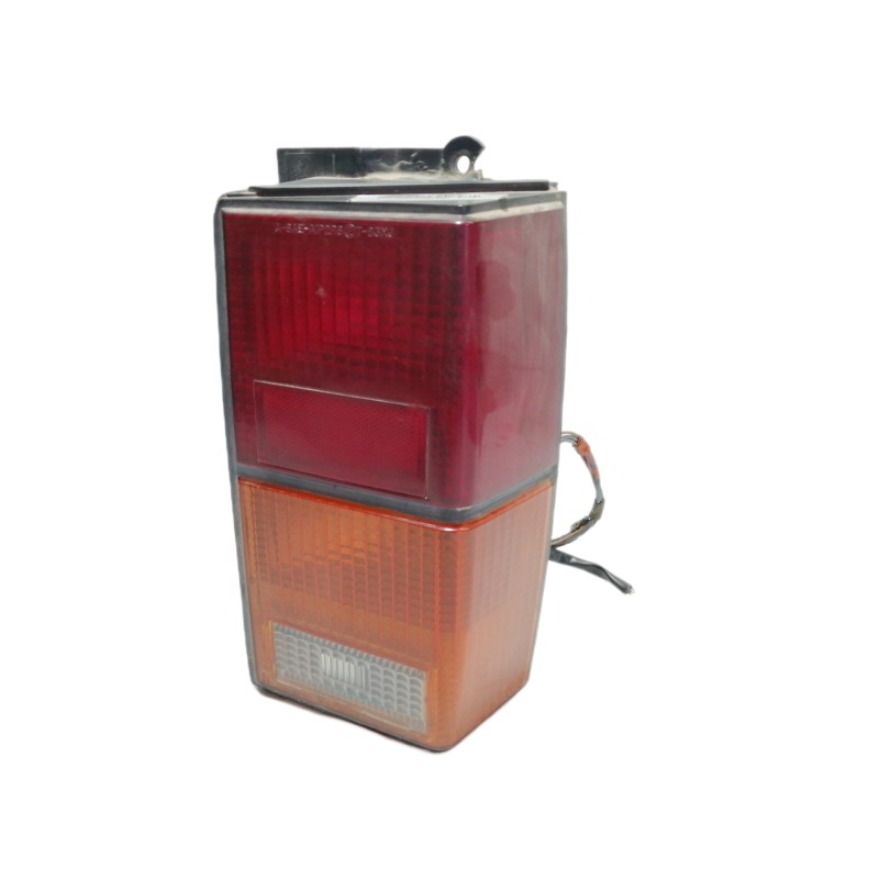 Recambio de piloto trasero derecho para jeep cherokee (xj) 2.5 jamboree referencia OEM IAM SF8956000120  PIONER