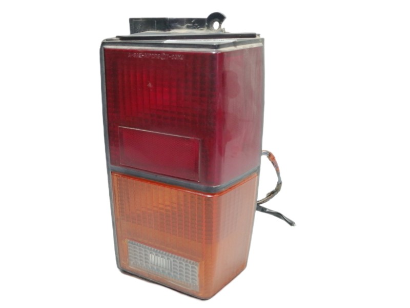 Recambio de piloto trasero derecho para jeep cherokee (xj) 2.5 jamboree referencia OEM IAM SF8956000120  PIONER