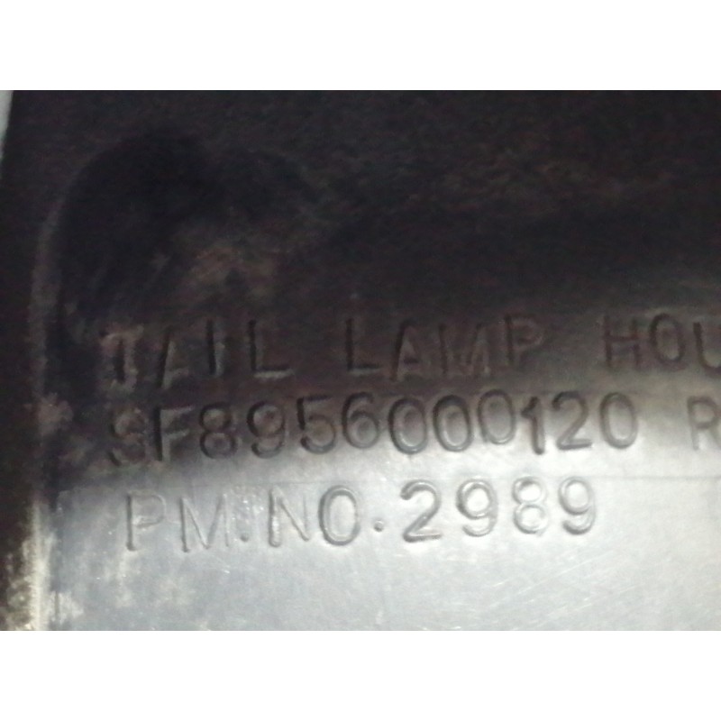 Recambio de piloto trasero derecho para jeep cherokee (xj) 2.5 jamboree referencia OEM IAM SF8956000120  PIONER