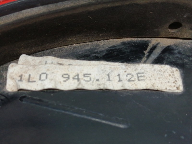 Recambio de piloto trasero derecho para seat toledo (1l) 1.8 cat (abs. adz) referencia OEM IAM 1L0945112E  