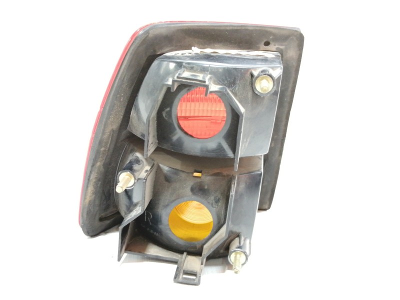 Recambio de piloto trasero derecho para seat toledo (1l) 1.8 cat (abs. adz) referencia OEM IAM 1L0945112E  