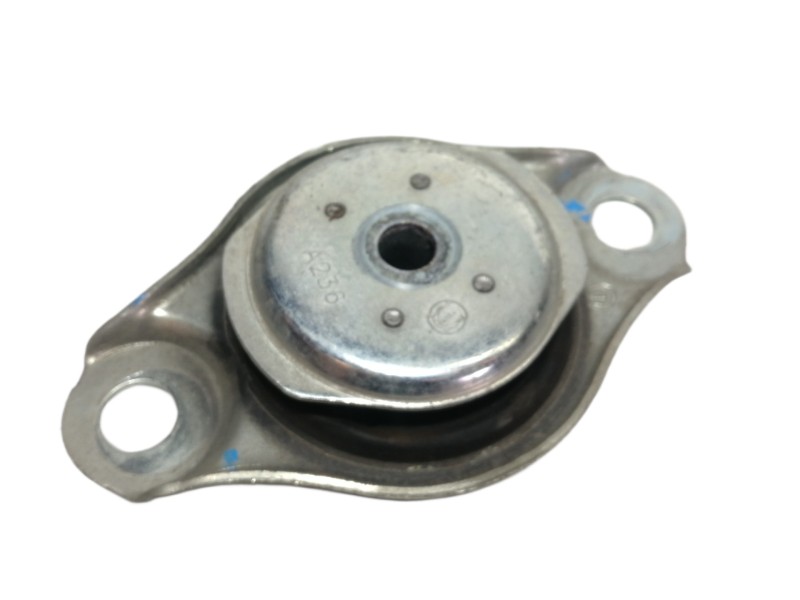 Recambio de soporte motor izquierdo para fiat 500 cabrio (150) lounge referencia OEM IAM 004680041200  