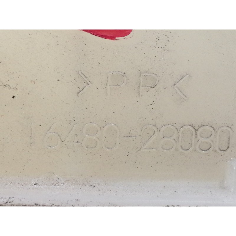 Recambio de deposito expansion para toyota prius (nhw30) advance referencia OEM IAM 1648028080  