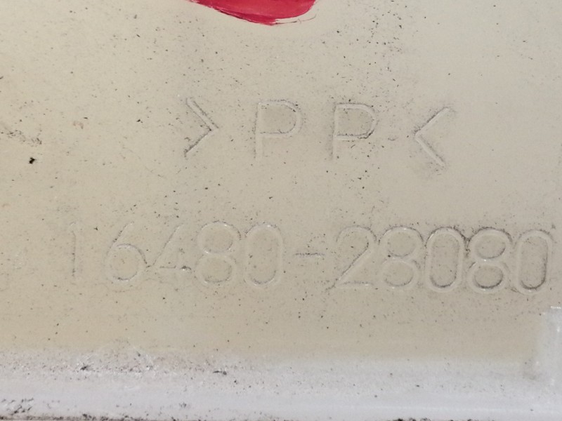 Recambio de deposito expansion para toyota prius (nhw30) advance referencia OEM IAM 1648028080  